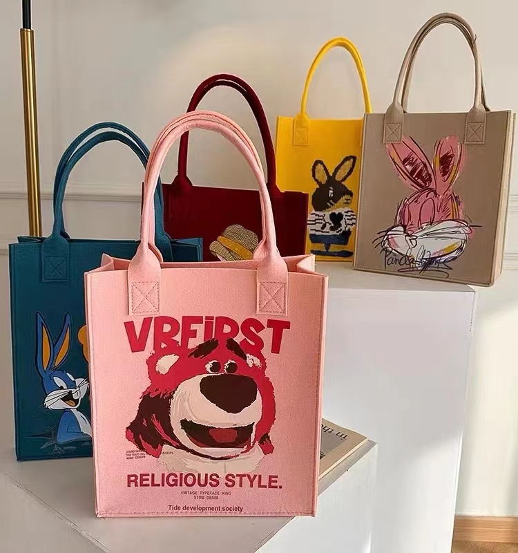 23 New Printed Felt Handbag Large Capacity Tote Bag Student Women's Bag Fashion Shopping Gift Bag Felt Bag