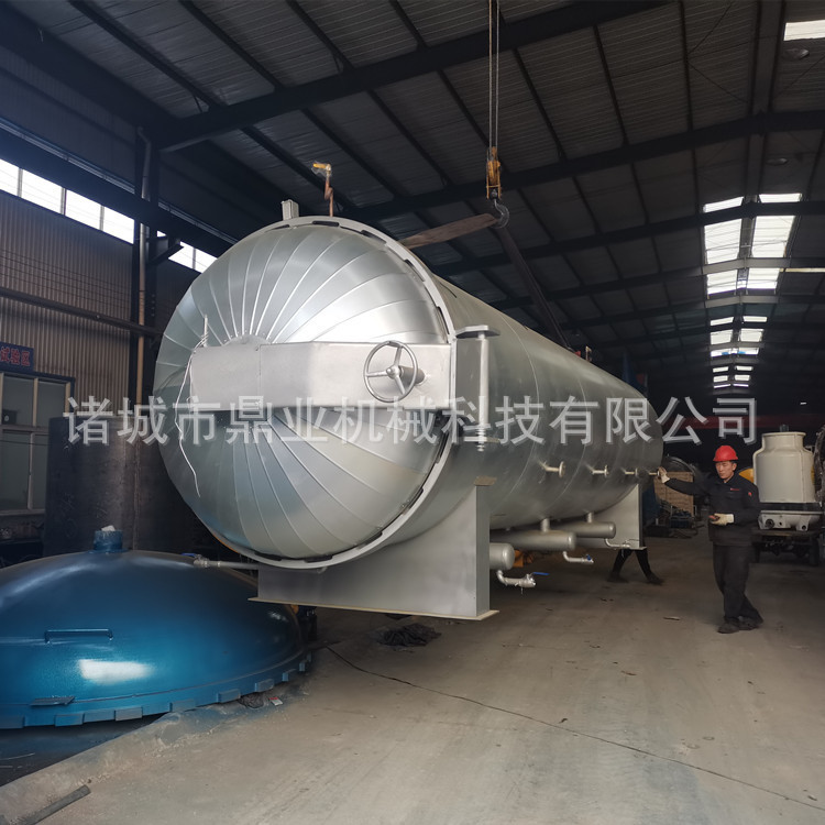 销售真空钎焊炉价格合适山东地区各种型号真空热处理炉体|undefined