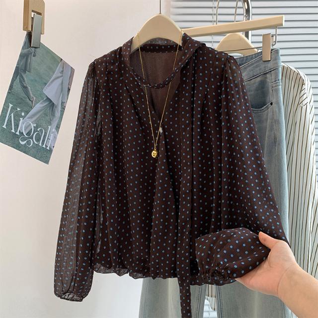 Retro Polka Dot V-Neck Tie-Down Long-Sleeve Shirt for Women, Loose and Lightweight Chiffon Halter Top for Early Autumn