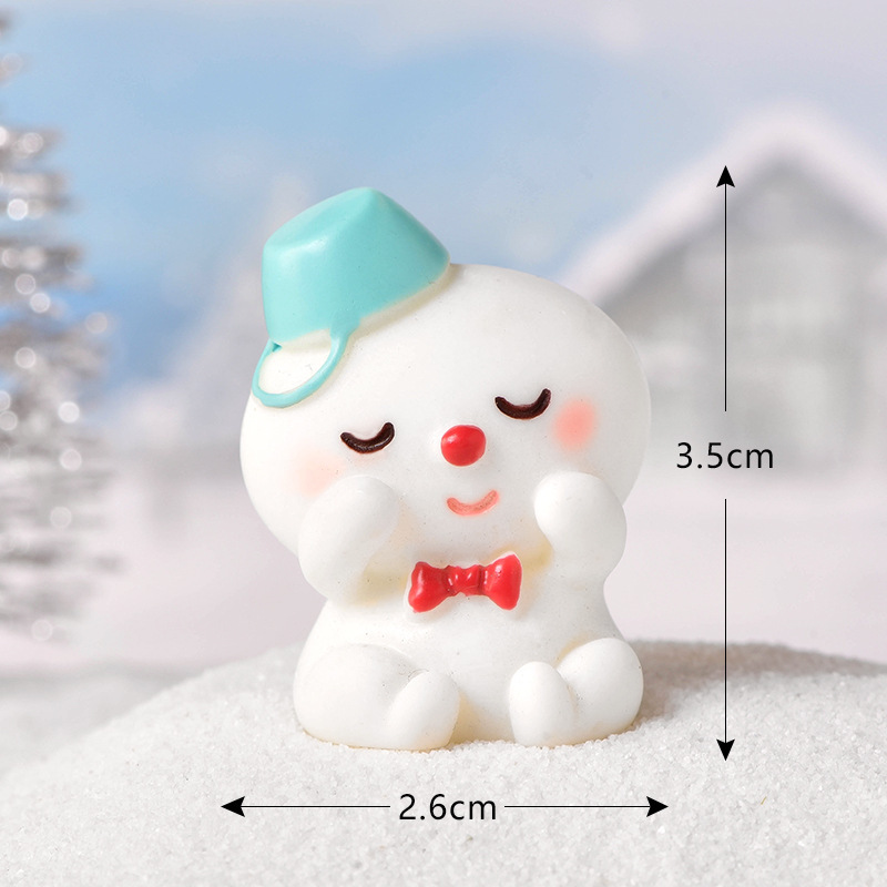 楽しいクリスマスサンタクロース雪だるまかわいいカップルの微景観雪景色装飾品水晶玉アクセサリー