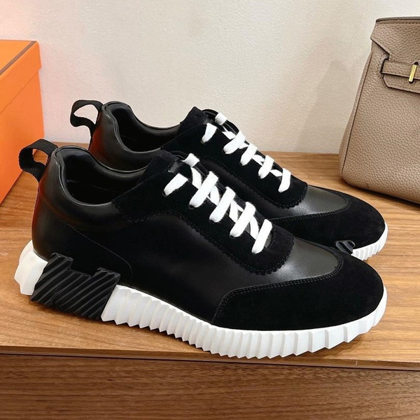 Universal running sneakers with shoelaces for men and women flat for…
