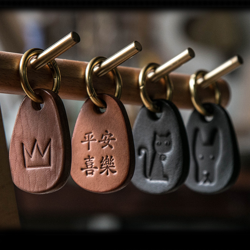 Yuangu Original Vegetable-Tanned Cowhide Hand-Polished Motorcycle Motorcycle B&B Key Tag Personalized Pendant Small Objects
