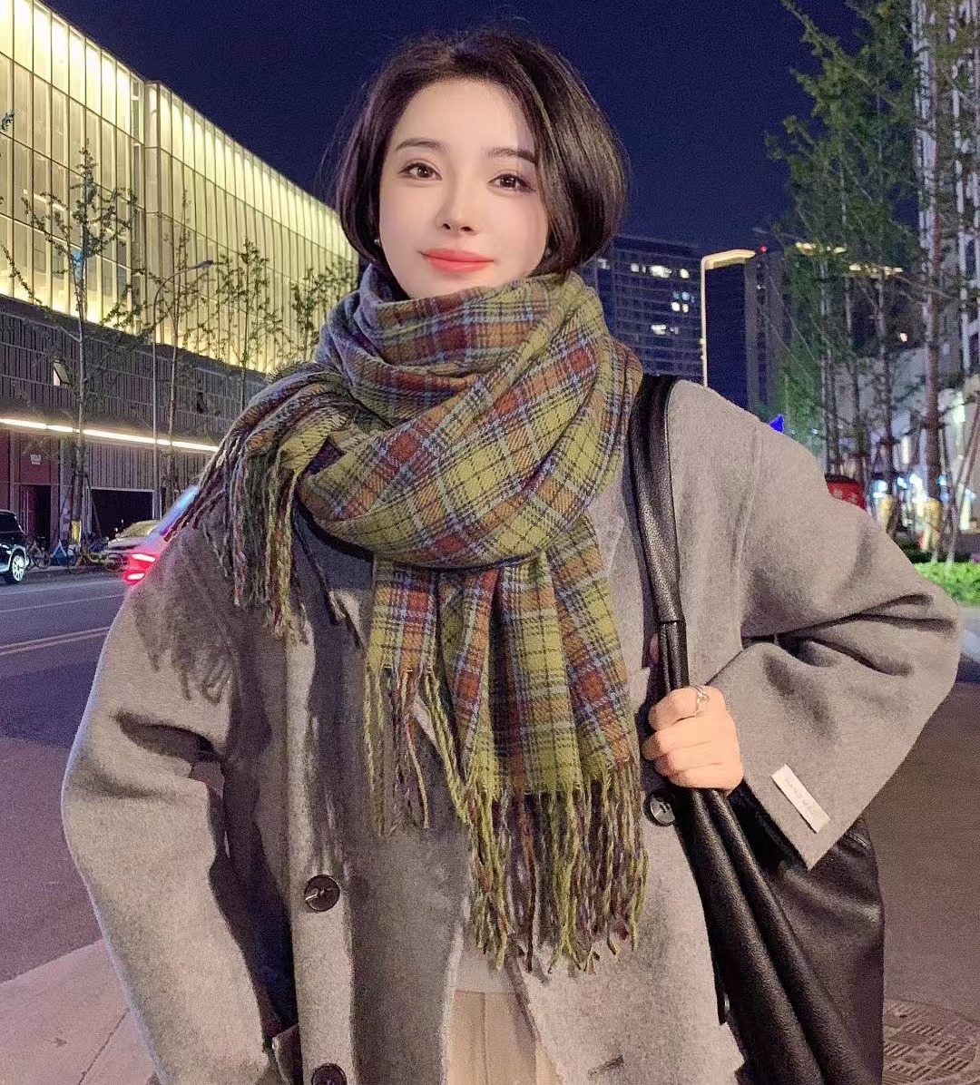Nueva versátil engrosada de alta calidad bufanda de Chal caliente para hombres Estilo coreano retro bufanda a cuadros verde para mujeres Otoño e Invierno
