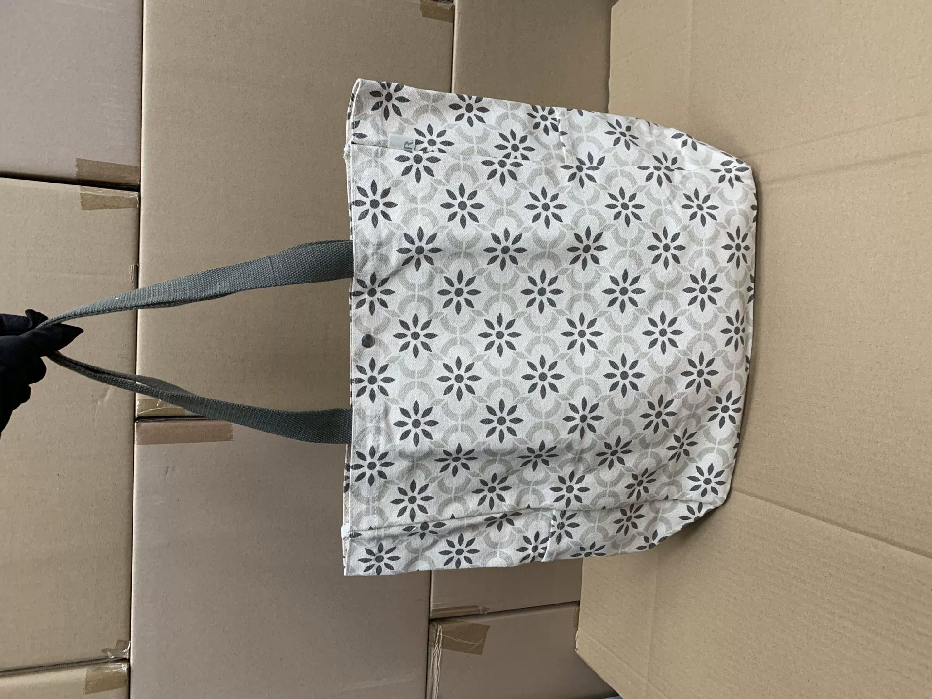 Japanese multicoloured shopping bag, capacious one-shoulder bag