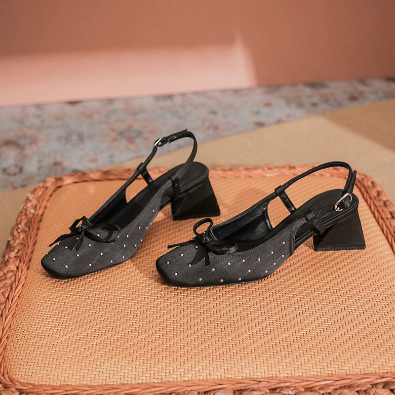 5122-1 Звездные сандалии Баотоу женские летние новые бриллианты небольшие ароматные банты