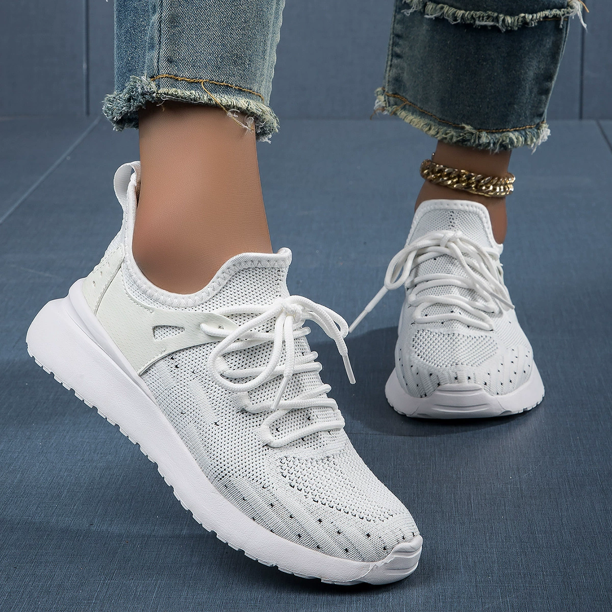 2025 Женская обувь Спортивная обувь Женская новая летняя дышащая обувь на мягкой подошве для детей дышащая легкая амортизируущая беговая обувь