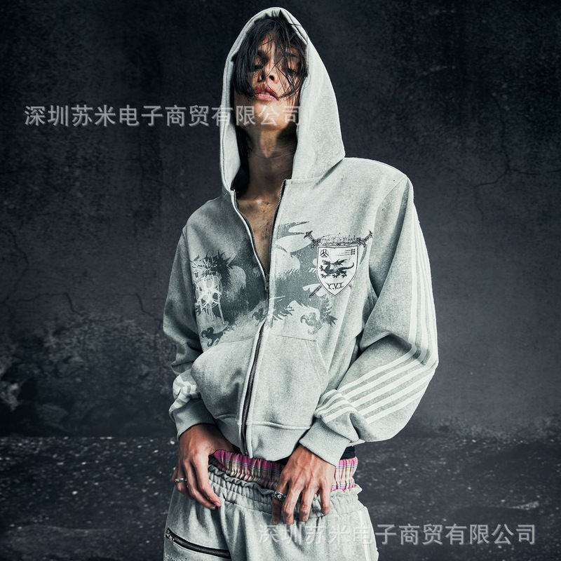 American Retro Distressed Printed Hooded Zip-Up Sweatshirt for Men and Women, High Street Loose-Fitting Streetwear Sweatshirt Set American Retro Distressed Printed Hooded Zip-Up Sweatshirt for Men and Women, High Street Loose-Fitting Streetwear Sweatshirt Set