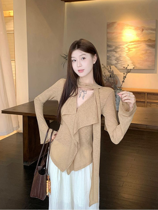 松弛系设计感飘带V领长袖T恤女2025秋季新款修身显瘦小众chic上衣|undefined