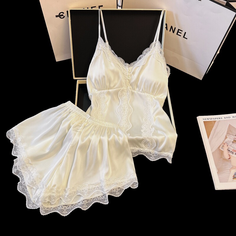 Pure Desire Style White Lace Camisole Nightgown for Women, Summer Ice Silk Thin Style with Chest Pads, Sexy Lace Shorts Two-Piece Set