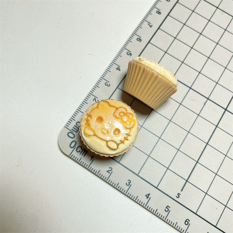 diy奶油胶仿真食玩高货kt纸杯蛋糕 发夹贴片手作自制挂件树脂配件详情2