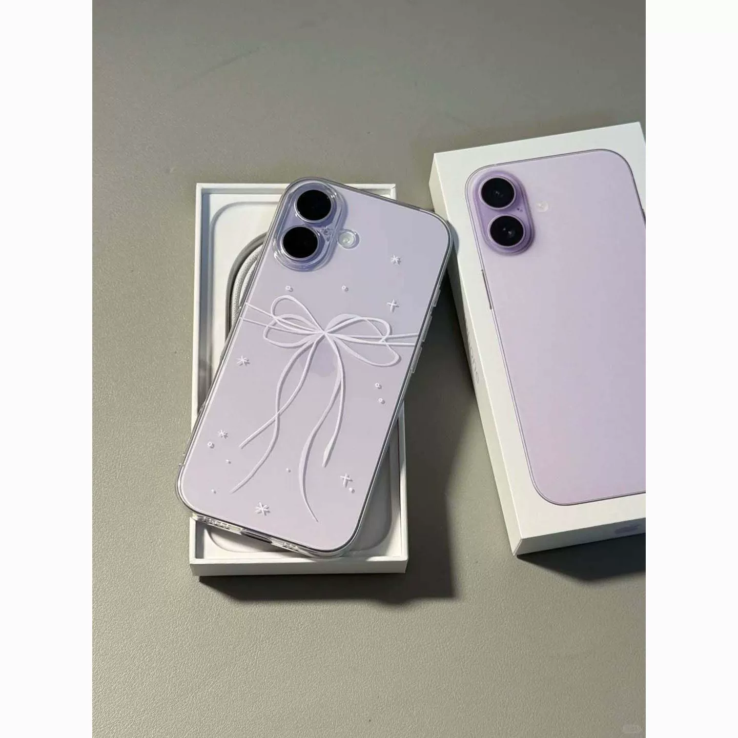 Чехол (Apple iPhone17) прозрачный с бантом, тонкий защитный TPU-кейс