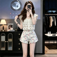 С���ӕr�Мp�g���bŮ�ļ��¿���ɫV�Iᘿ�����ţ�ж�ѝ�ɼ���