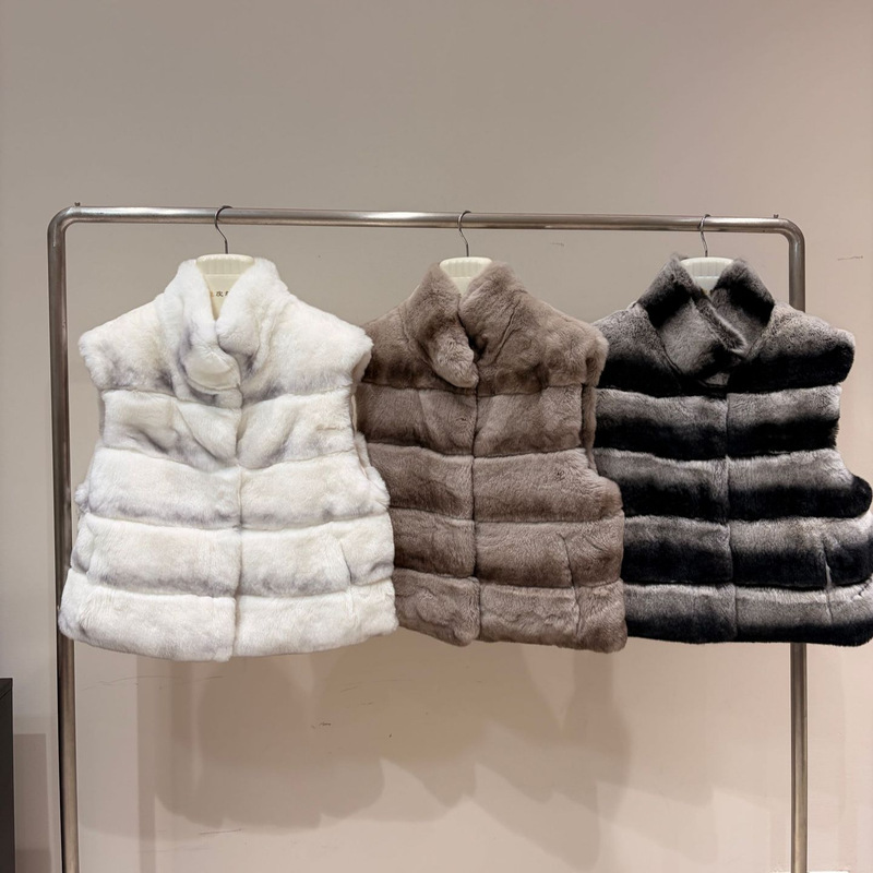 Cream Latte Imported Rex Rabbit Fur Dyed in Chinchilla Color, Stand Collar Short Luxurious Vest Cream Latte Imported Rex Rabbit Fur Dyed in Chinchilla Color, Stand Collar Short Luxurious Vest
