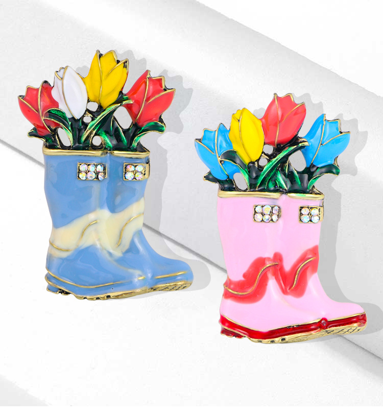 IG Style Sweet Flower Boots Alloy Enamel Inlay Rhinestones Women's Brooches display picture 1