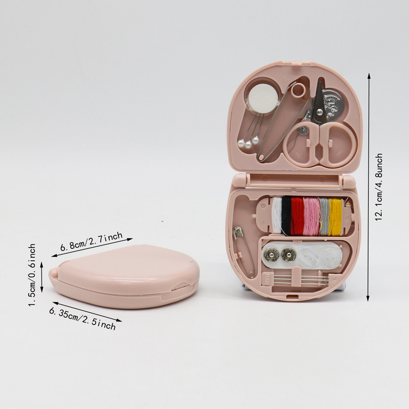 Creativo en forma de corazón portátil 8-pieza estudiante dormitorio hecho a mano multifunción costura mini aguja y cable caja de almacenamiento traje