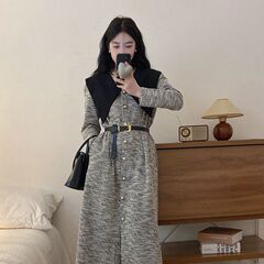 2025秋冬新款时尚连衣裙女装娃娃领复古小众长袖显瘦收腰款长裙潮