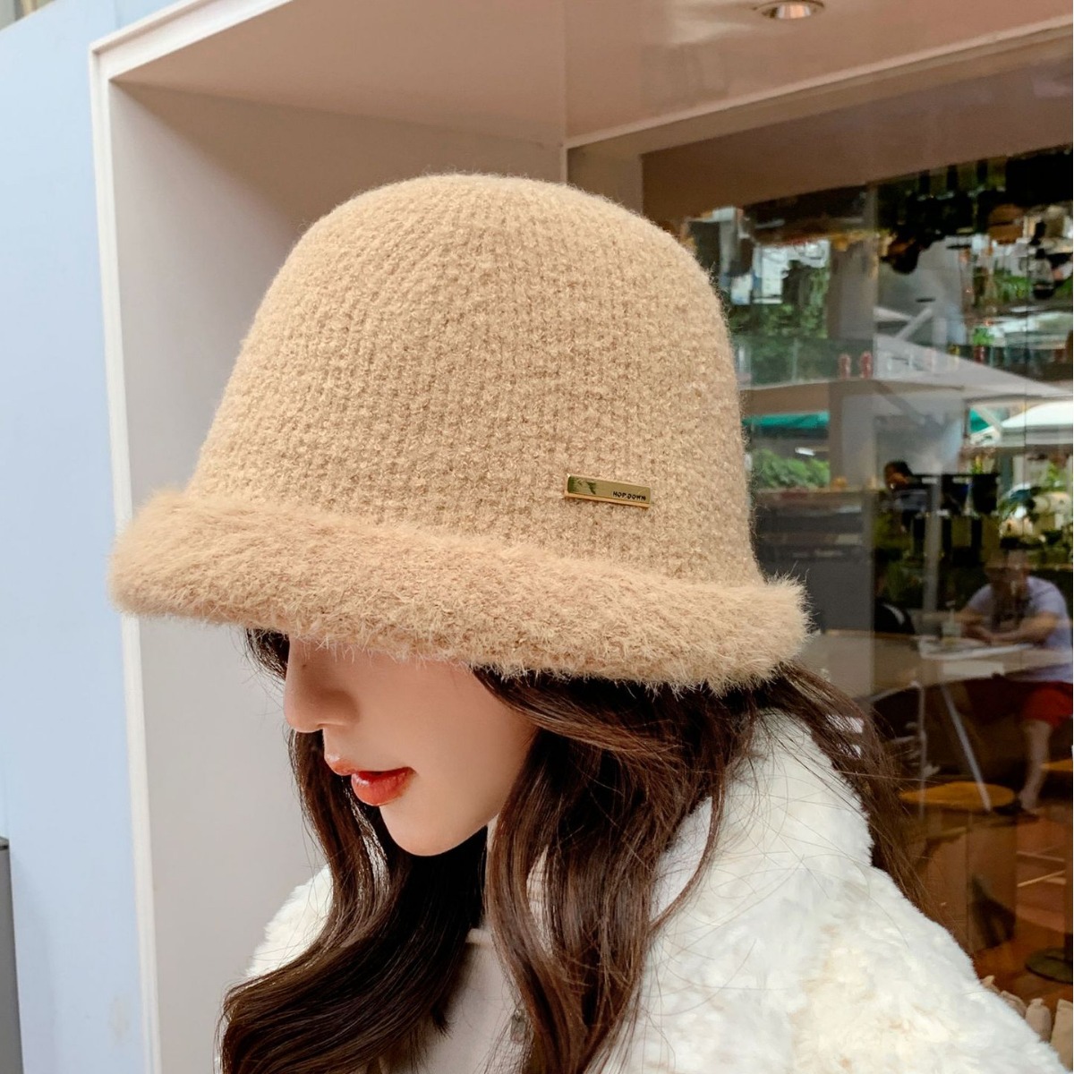 Elegant bucket hat i ull för damer för höst och vinter_voghion.com
