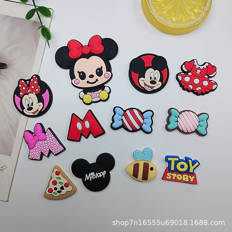 New Cartoon Mickey and Minnie Pvc Soft Patch Shoe Flower Mobile Phone Case Water Cup Storage Box DIY Jewelry Accessories New Cartoon Mickey and Minnie Pvc Soft Patch Shoe Flower Mobile Phone Case Water Cup Storage Box DIY Jewelry Accessories