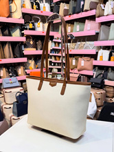 HandbagsŮʿ������r�п�؛Դ���lBags wholesale�������l