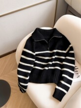 L 72151 Semi-Zip Striped Sweater ����朗l�yë�� �羳�W��
