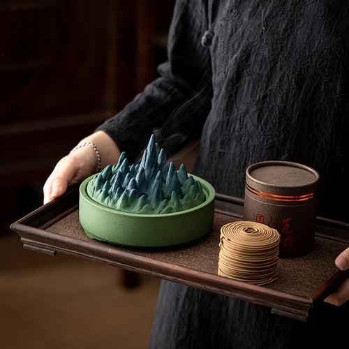 Large Thousand Mountains and Rivers Ceramic Incense Burner for Home Use, Indoor Creative Plate Incense Sandalwood Mosquito Repellent Incense Box with Wicks
