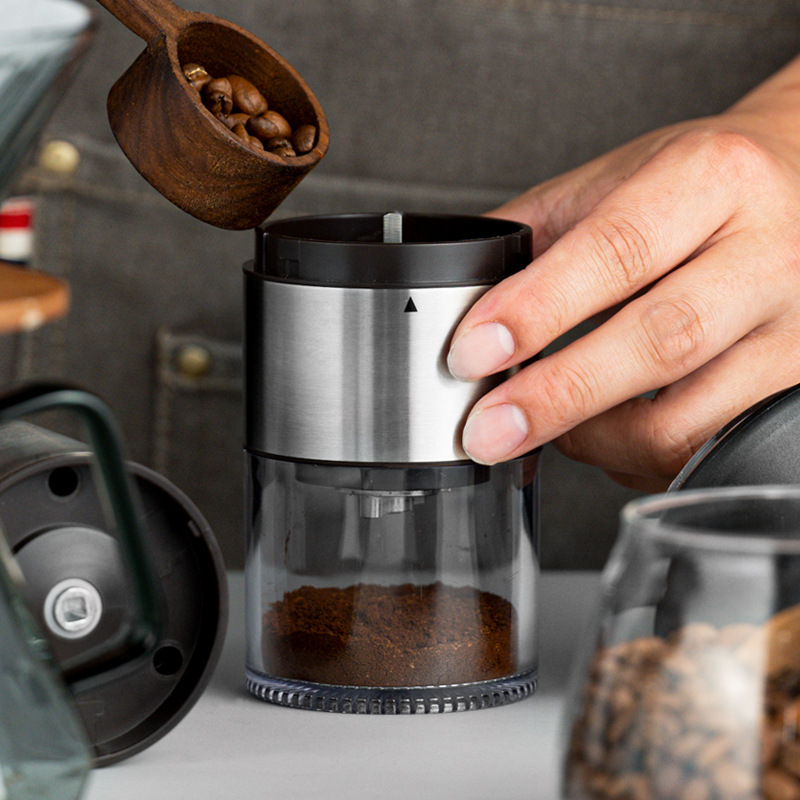 Molino de café con afilador de núcleo de acero inoxidable eléctrico transfronterizo 420