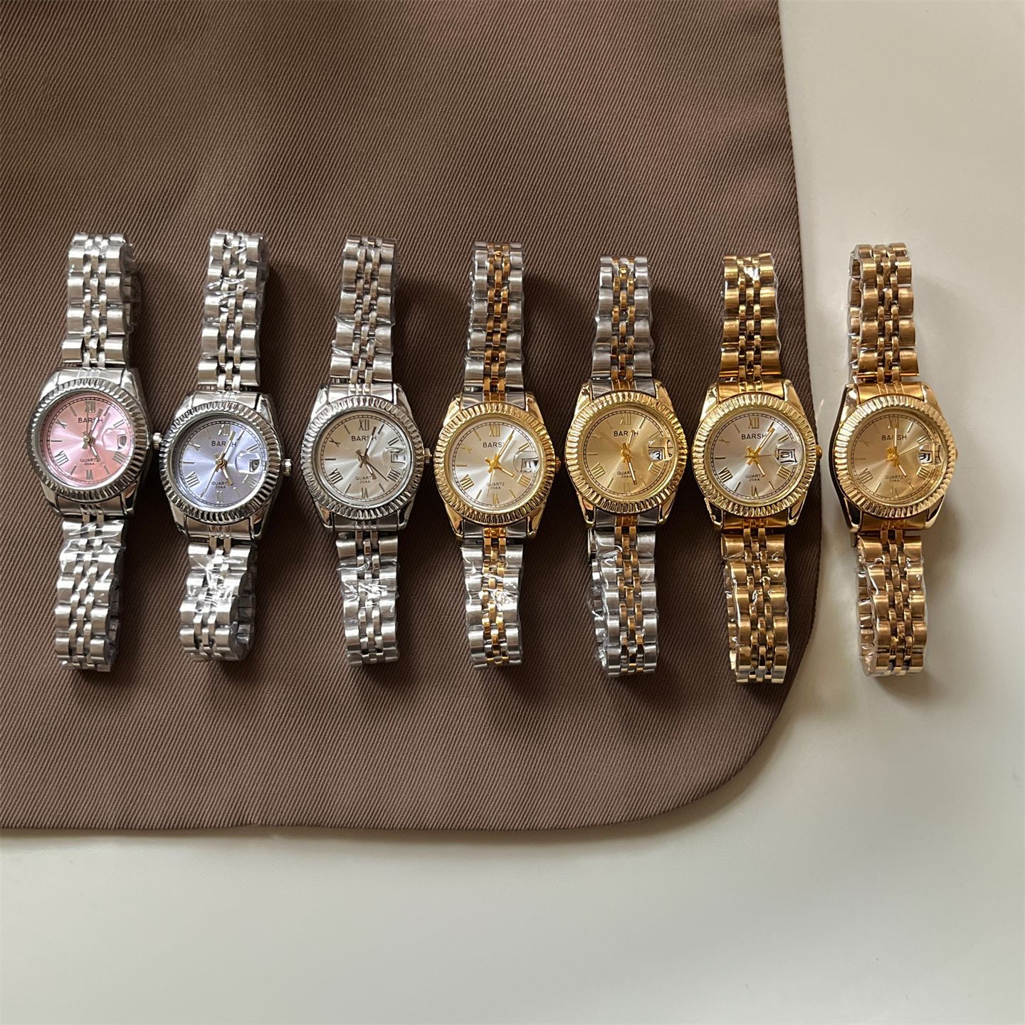 2025 nuevo reloj de registro azul cielo mujer de alta calidad temperamento de moda simple correa de acero para mujeres al por mayor image 6