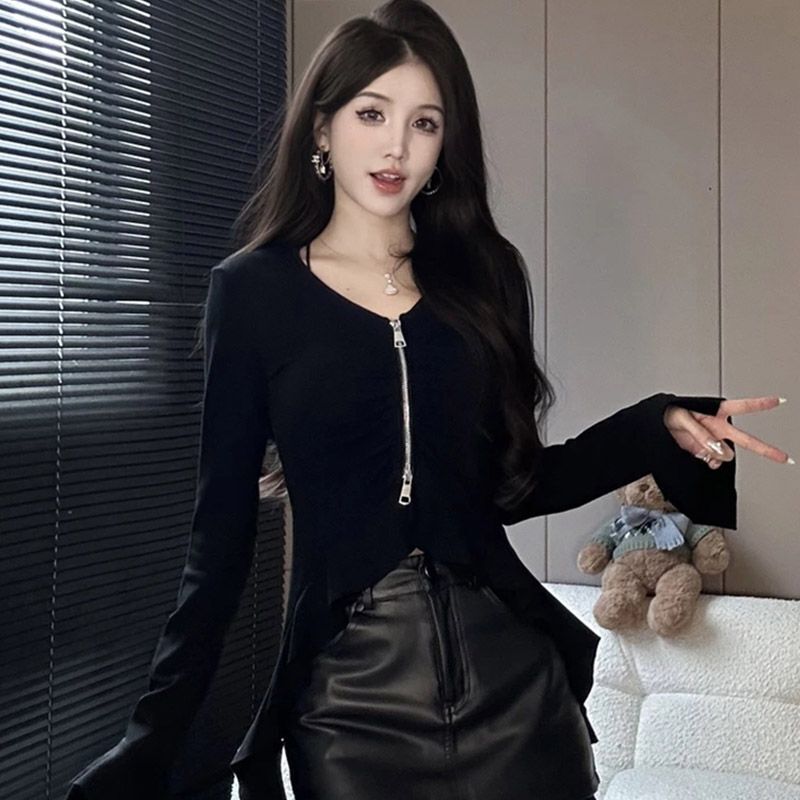 韩系辣妹v领不规则长袖t恤女秋季设计感小众修身显瘦别致短款上衣|undefined