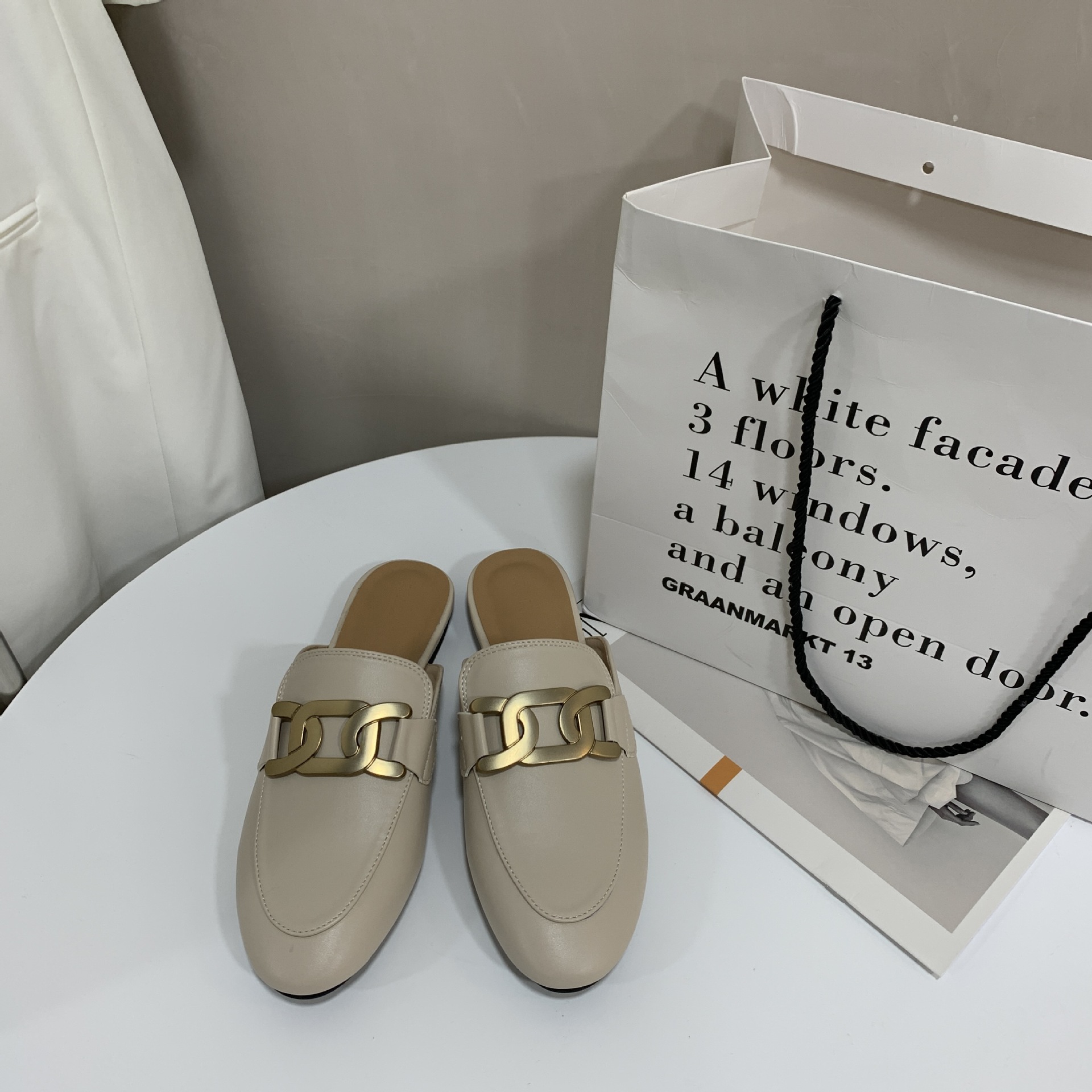 Flat-bottomed Half-slippers 2023 New Spring And Summer Outer Wear Sandals and slippers soft-soled half-thong shoes lazy mules_voghion.com