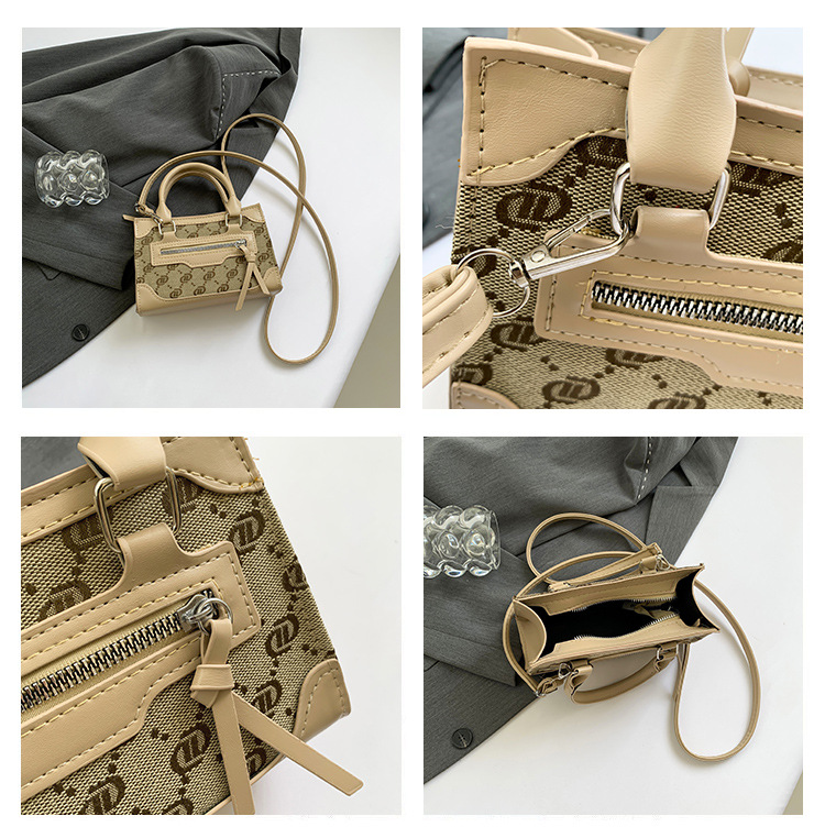 This stylish single-shoulder handbag, with a simple and casual texture, is a new Korean style crossbody small square bag for women in the autumn of 2024 undefined