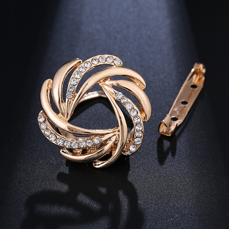 Korean-style Silk Towel Buckle Corner Knot Buckle Dual-use High-end T-shirt Buckle Creative Women's Hems Simple Fashion