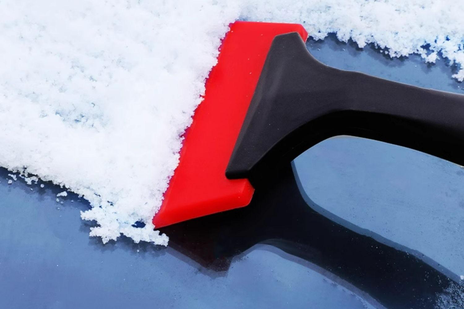 Car cleaning tool, snow shovel, car-specific window defroster, winter snow brush, snow shoveling tool