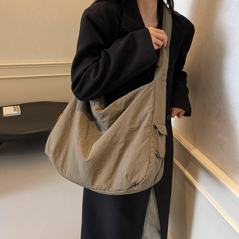 Nylon capacious solid color shopping bag one shoulder