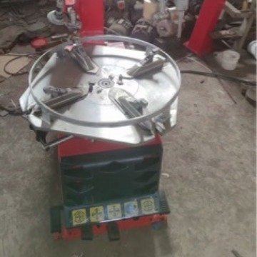 轮椅实心胎装胎椅车铝合金老人轻便轮椅折叠轮椅车免充气轮胎装胎