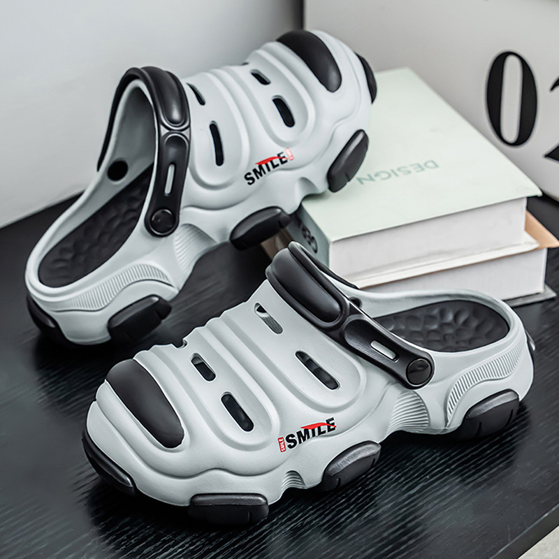 Zapatos con agujeros de talla grande transfronterizos para hombre 2025 nuevo estilo pisando mierda zapatillas de personalidad Baotou zapatos de playa de verano