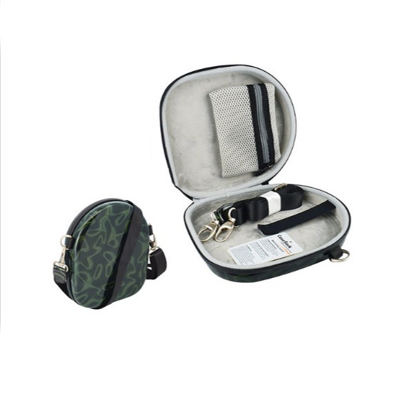 工厂供应迷彩面料EVA耳机包数据线收纳包美观实用防震抗摔。