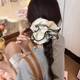 耳环;项链;手链