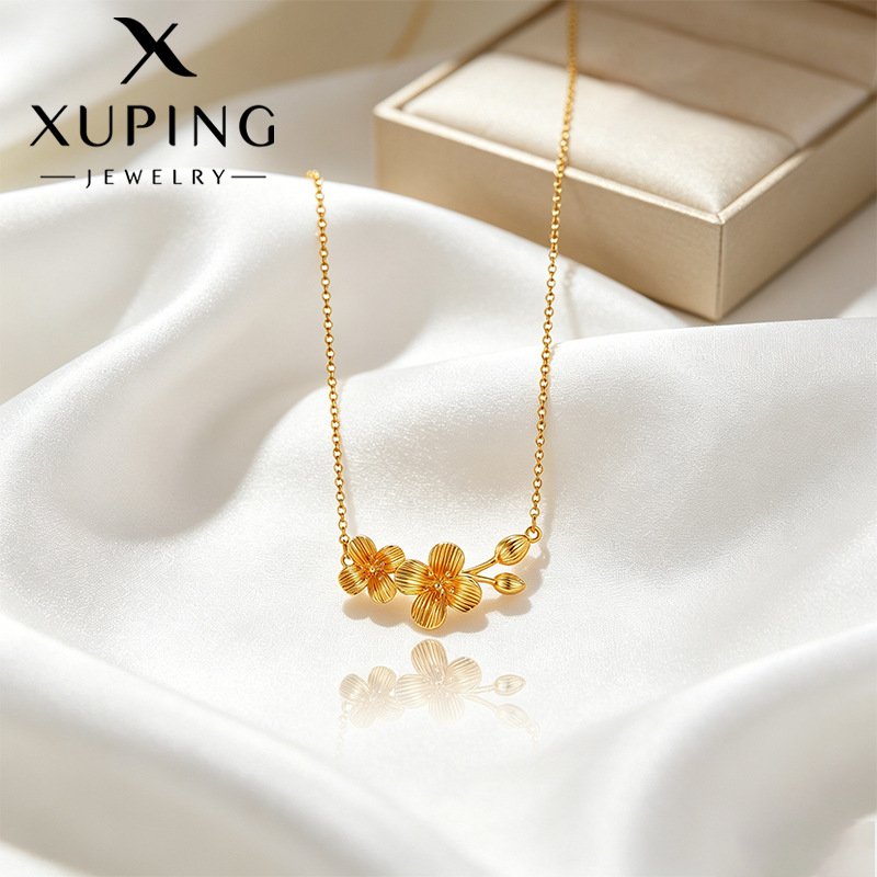 Xuping imitación de oro ligero lujoso temperamento de ciruela nueva cadena de clavícula de estilo chino nuevo collar de aleación de cobre chapado 24k al por mayor