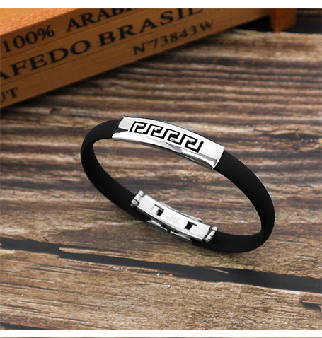 Holiday, Daily Occasion Retro Punk Solid Color 304 Stainless Steel Pu Leather Polishing Men's Bangle Men Cord & Leather Bracelets