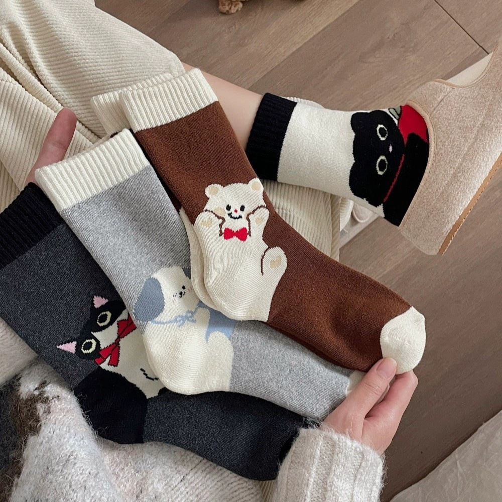 Thickened Towel Bottom Mid-Calf Socks for Women with Cute Cartoon Cat Heels, Warm Cotton Terry Socks, Casual Women's Socks