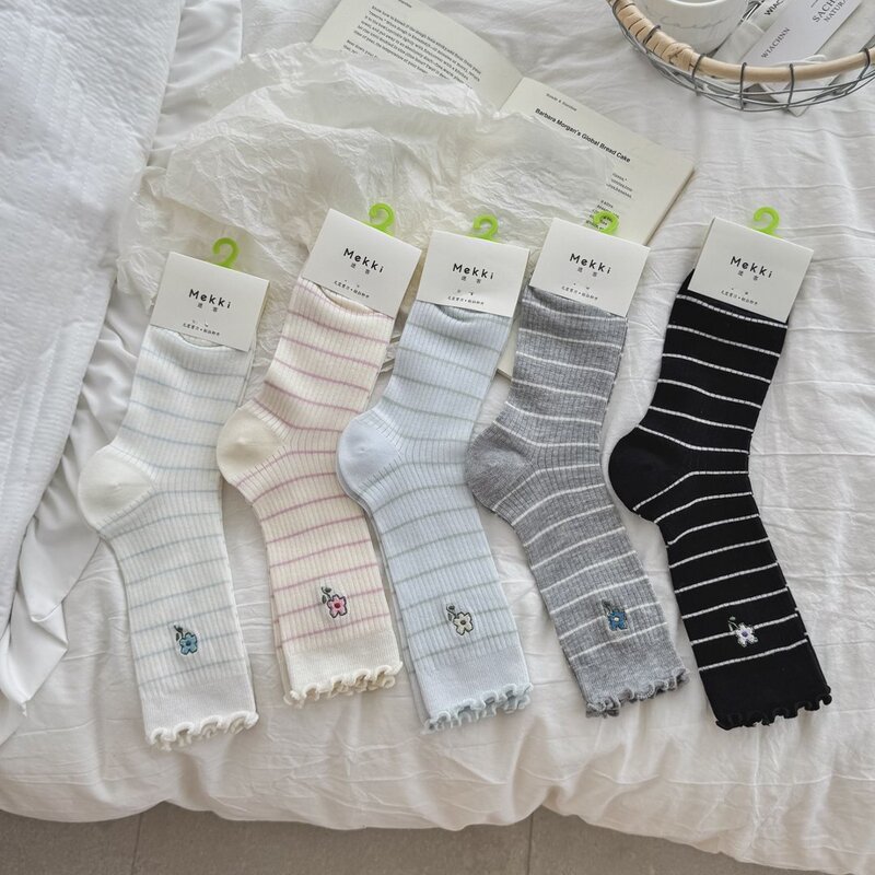 Ruffled Edge Socks with Breathable Embroidered Flowers, Women's Striped Trendy Socks, New Lightweight Zhuji Socks for Spring and Summer Ruffled Edge Socks with Breathable Embroidered Flowers, Women's Striped Trendy Socks, New Lightweight Zhuji Socks for Spring and Summer