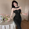 Split neckline strapless dress