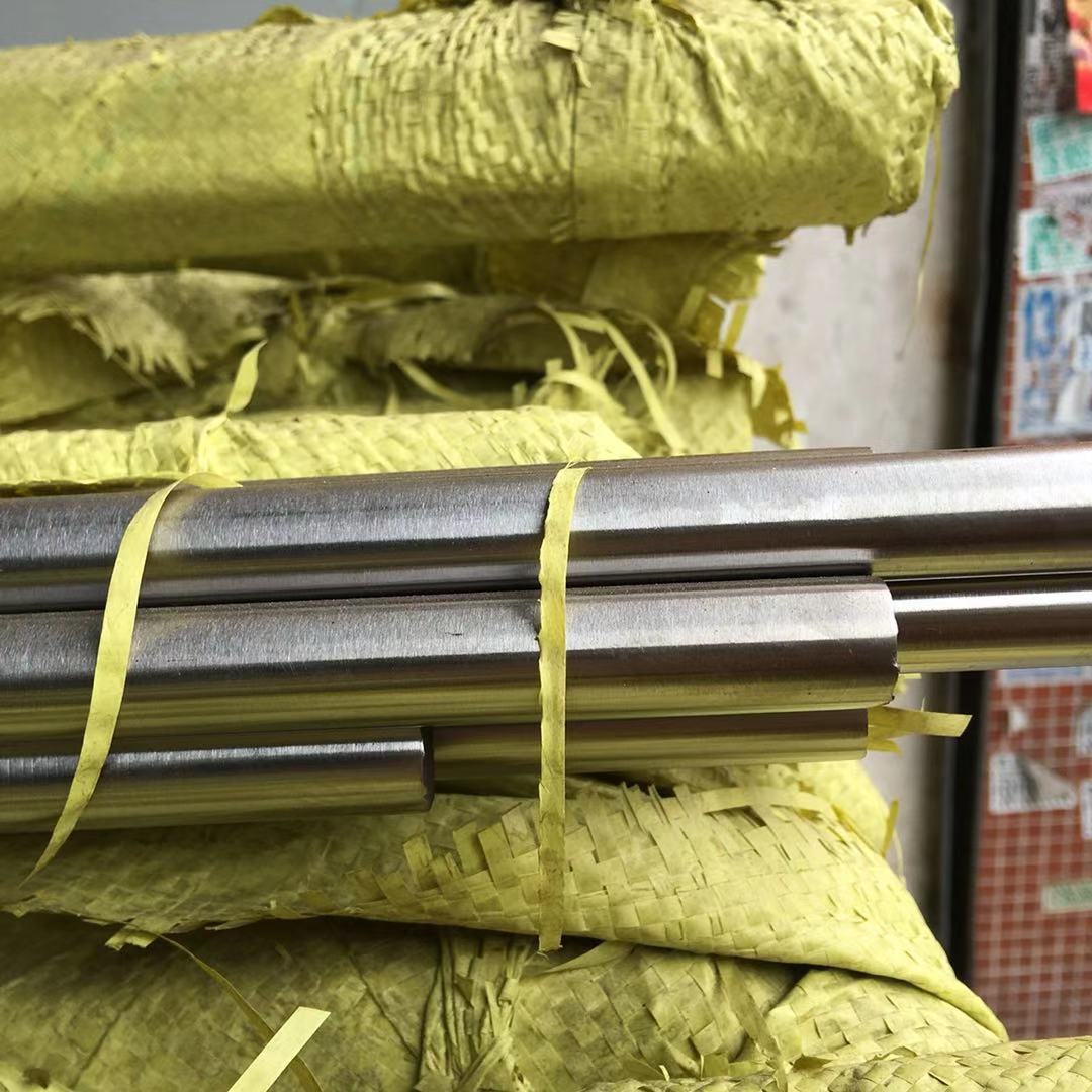 厂家现货供应不锈钢304L圆钢   量大从优，可开切。欢迎订购！