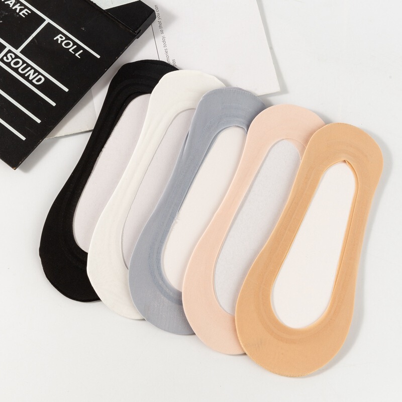 Seamless ice silk boat socks silicone non-slip boat socks summer ice silk cutting invisible socks ladies shallow socks wholesale
