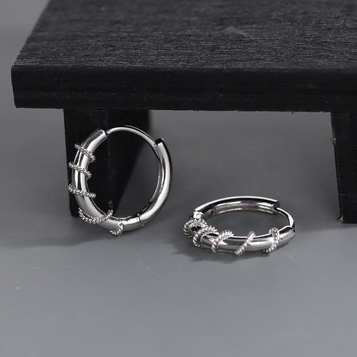 Men's trendy personality men's ins simple European and American lines trendy men's earrings men's earrings simple and versatile earrings