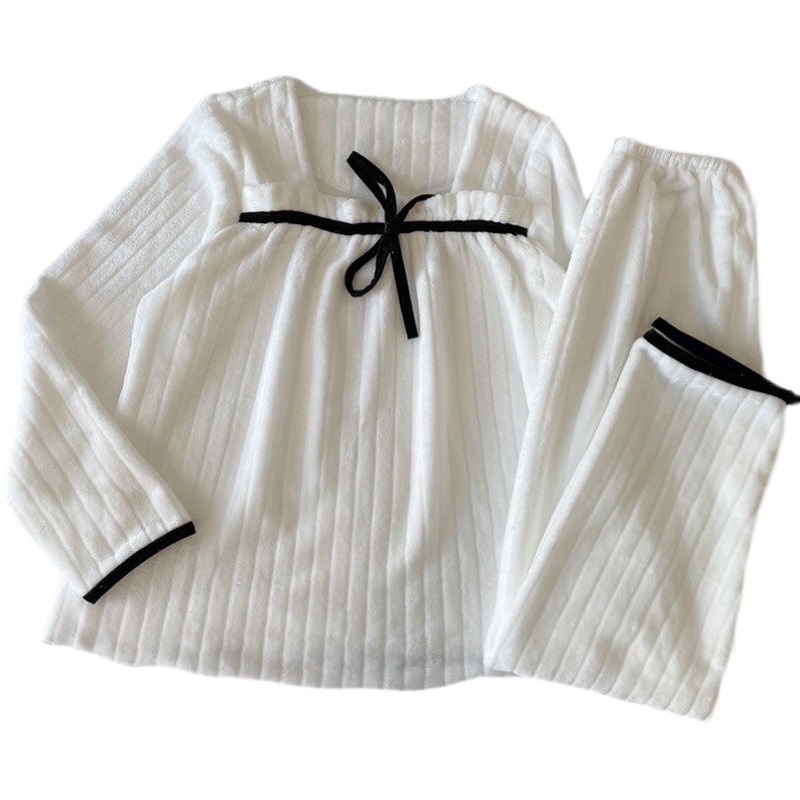 2023 New Coral Fleece Pajamas Women's Winter Long Sleeve Flannel Thickened Warm Spring and Autumn Day Home Suit