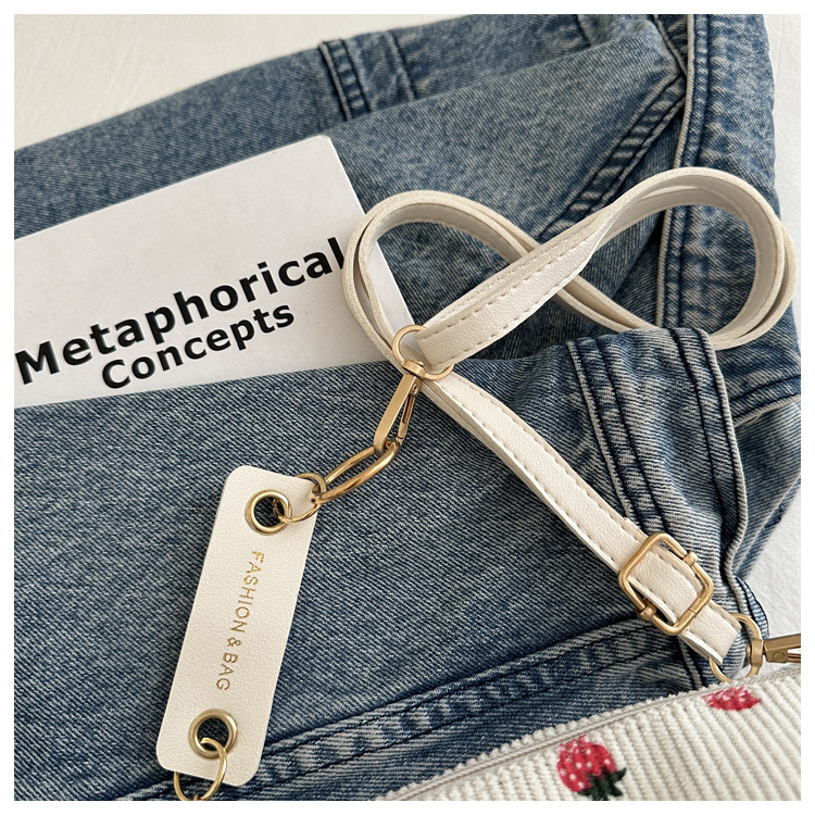 Korean version Instagram fashion cute girl pillow bag 2024 summer new simple casual corduroy single shoulder diagonal_voghion.com