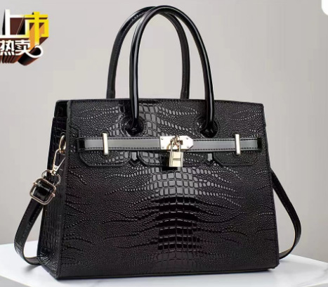 Moda Nuevo estilo de moda bolso de la nueva fábrica de temperamento madre Señora bolsa de hombro bolsa de mensajero de ventas directas de textura