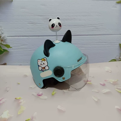 3C certification 7-15 years Motosiklet kaskı (dəbilqə) - writing-cat-light-blue-and-white-short-black-cat-ears-white-bear-7-15-years-old