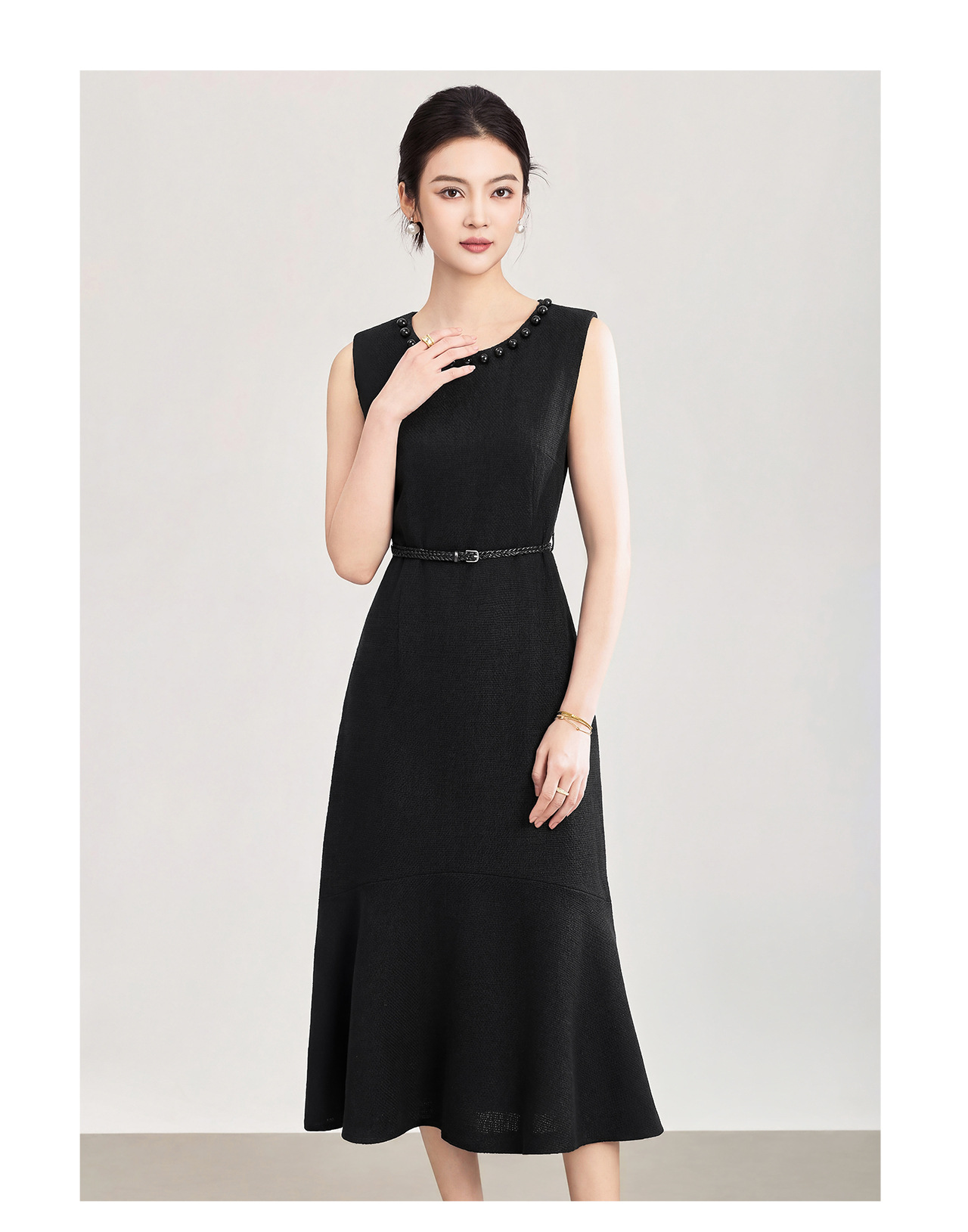 Đầm maxi nữ thắt eo tay ngắn cổ tròn, phong cách công sở dự tiệc — màu đen chi tiết 16